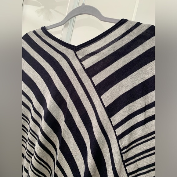 Jones New York Signature Sweaters - Picture 5 of 7